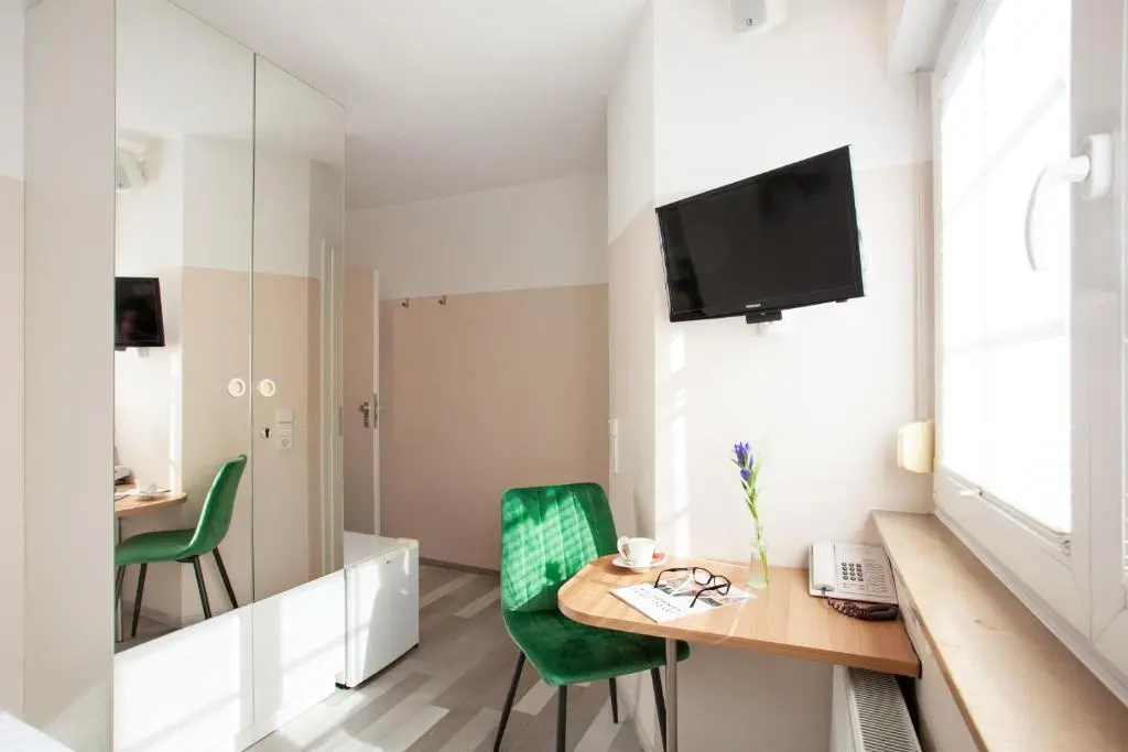 Standard Double room (twin beds)