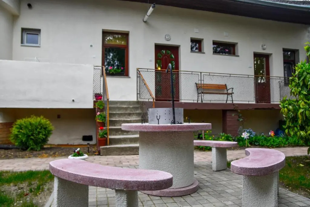 Dobay Apartman Gyula