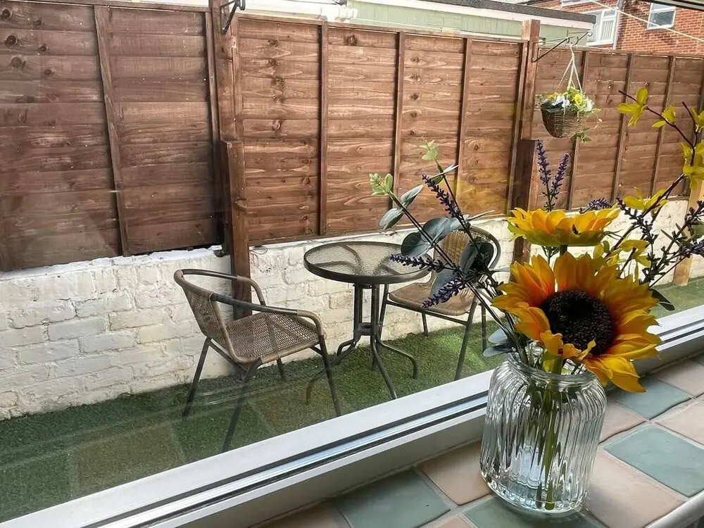 Lovely 3 -bed House in Jarrow With Free Parking