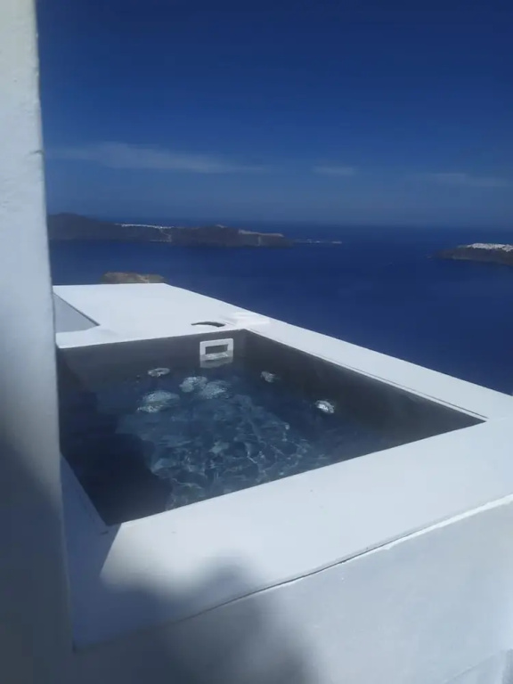 Standard Double room with sea view (full double bed)