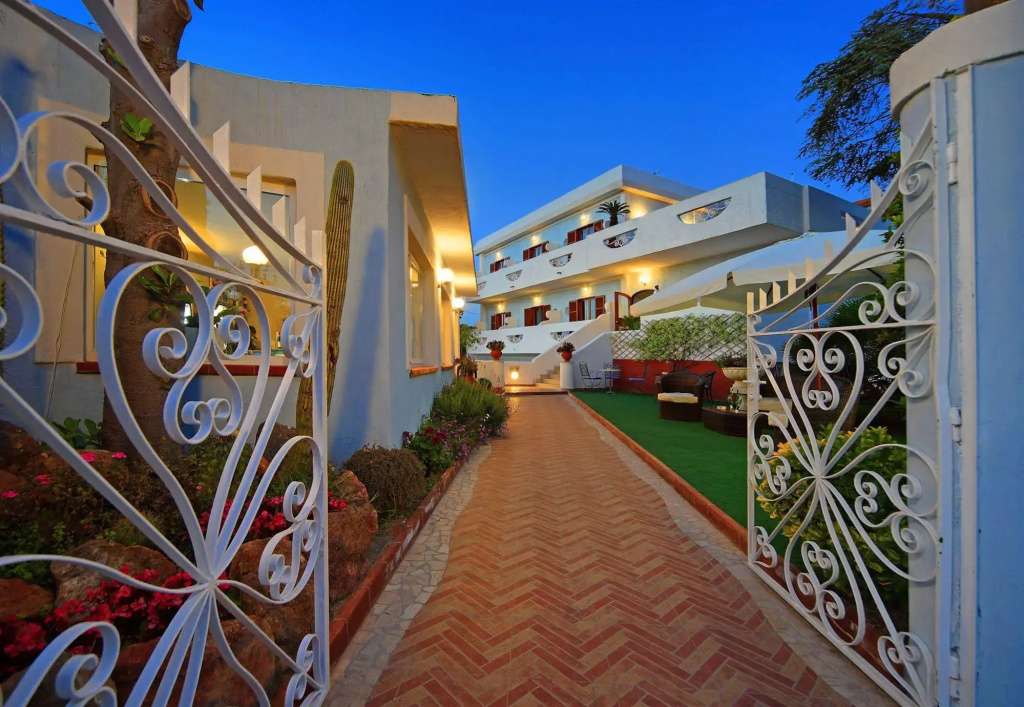 Hotel photo 20