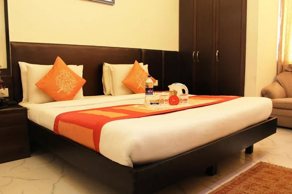 Hotel Aman Palace-Rajouri Garden
