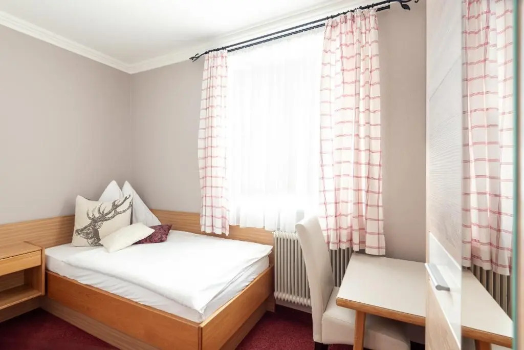 標準三人間連露台