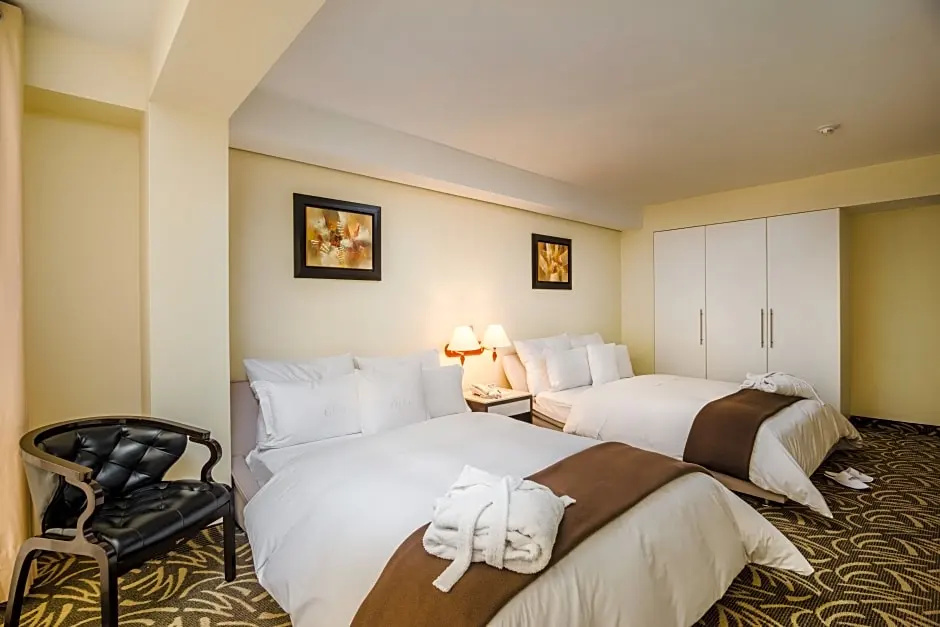 Standard Quadruple room