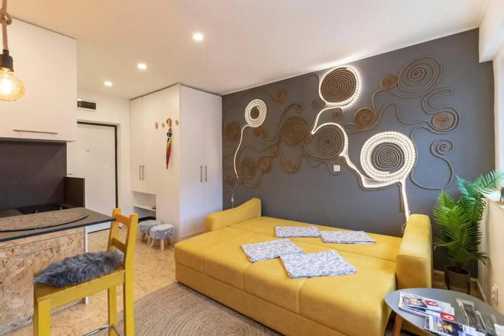 FestivalStreet Apartment