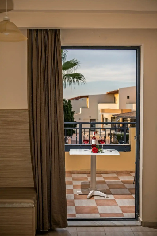 Balcony & Terrace