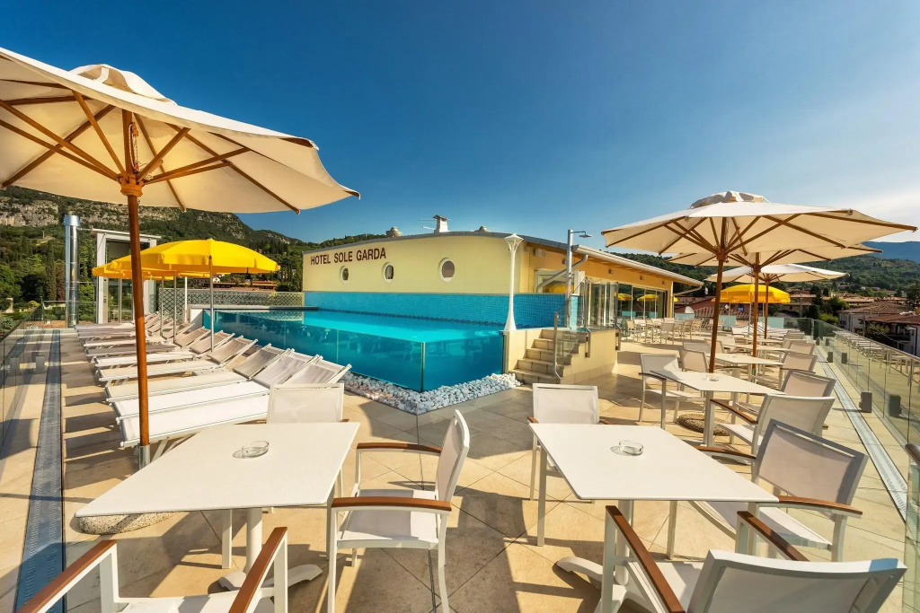 Sky Pool Hotel Sole Garda - Général