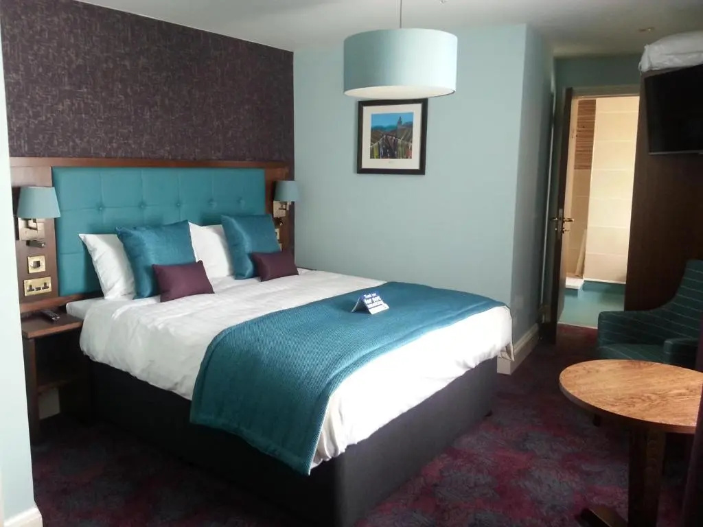 Standard Double room (full double bed)
