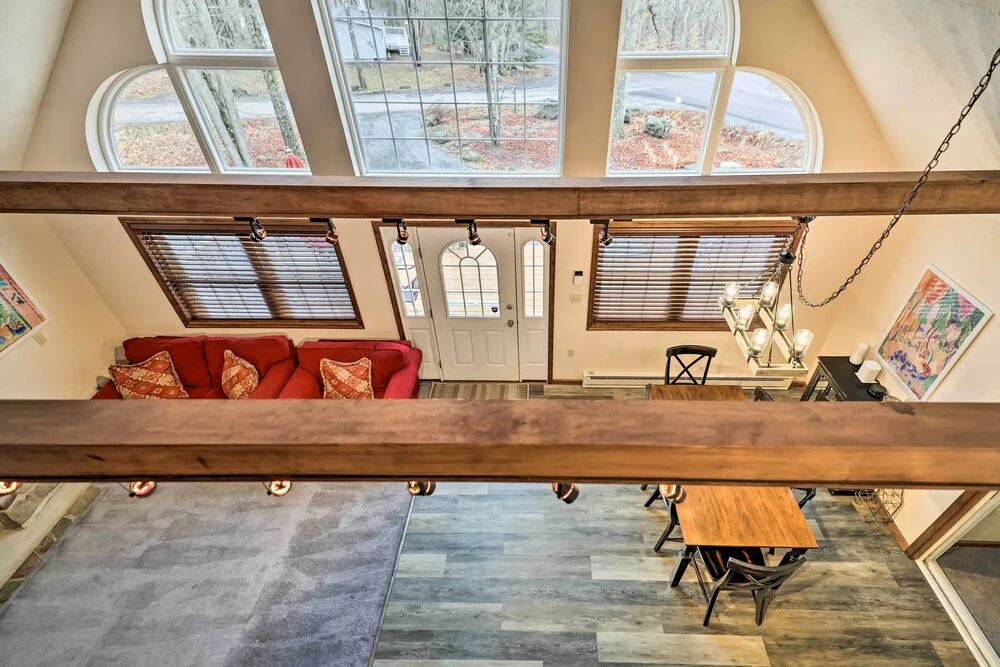 Arrowhead Lake Cabin w/ Hot Tub & Fire Pit!