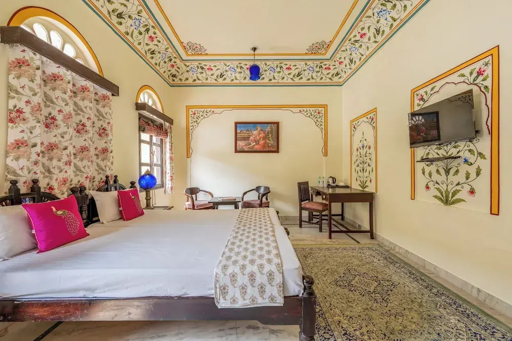Royal room