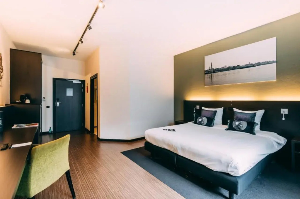Hotel photo 6