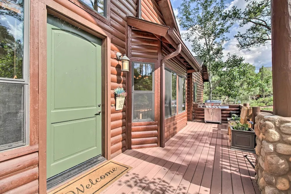 Torreon 'crow's Nest' Mountain Home w/ Views!