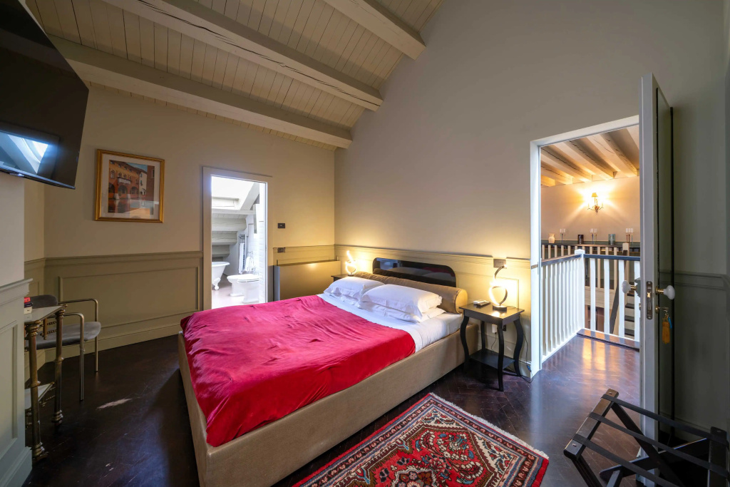 2 Bedrooms Executive Suite