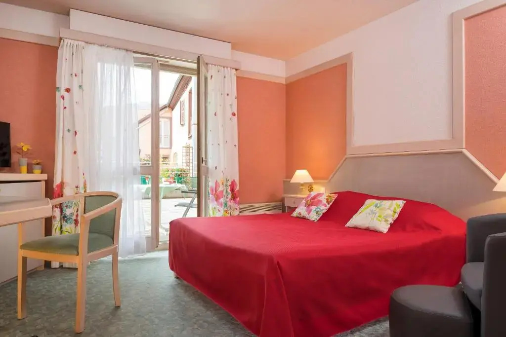 Standard Double room (full double bed)