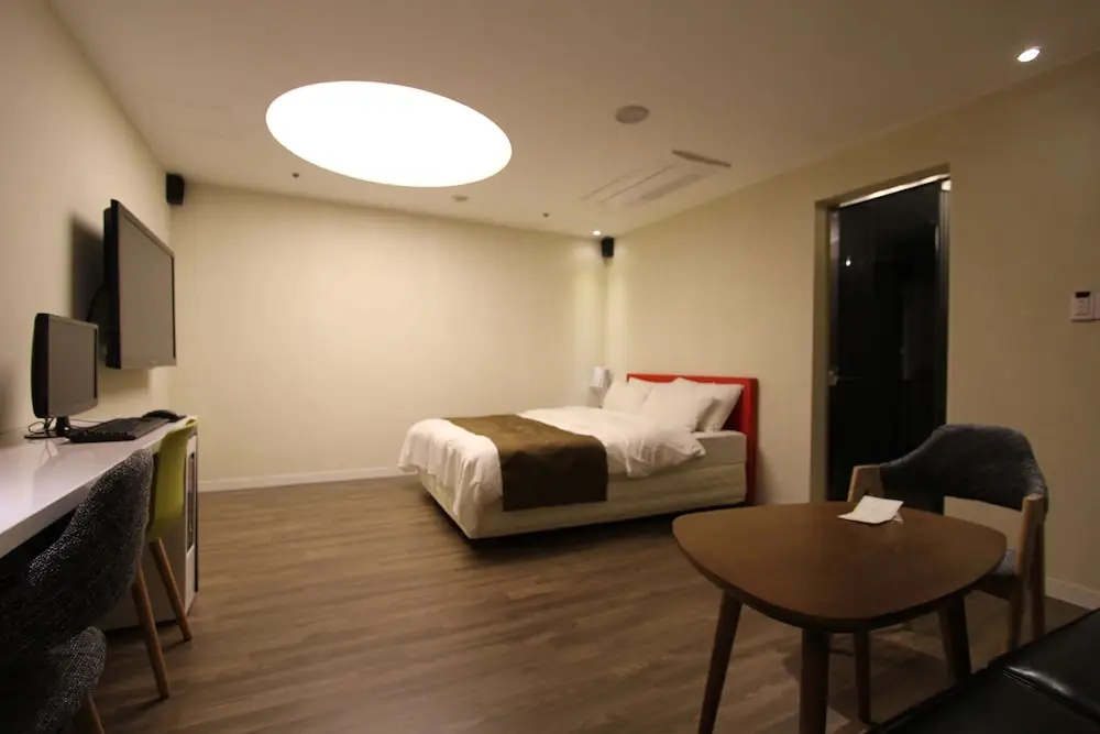 Premium Double room (twin beds)