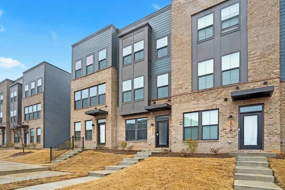 Luxe King 3BR Townhouse Uptown Charlotte