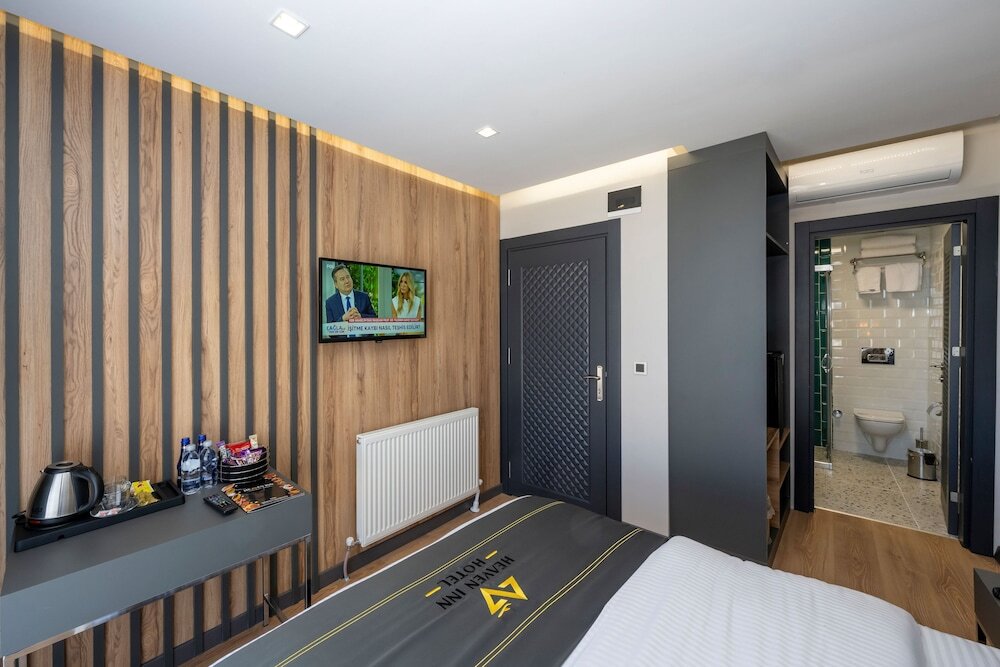 Heaven Inn Airport Hotel (By Ostrovok