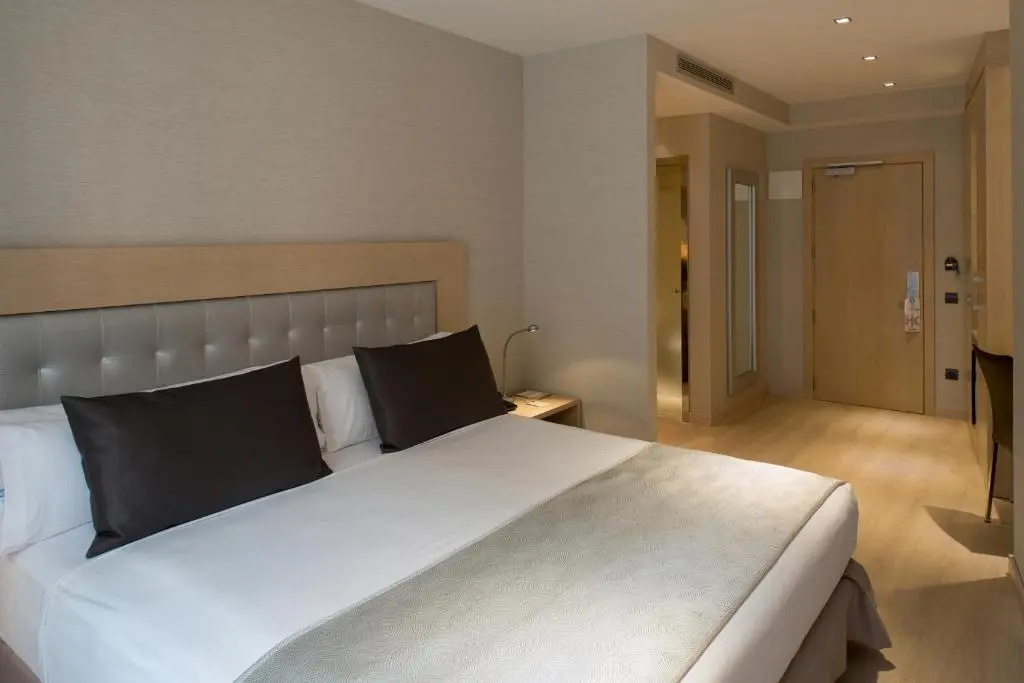 Catalonia Sagrada Familia Hotel - Chambres