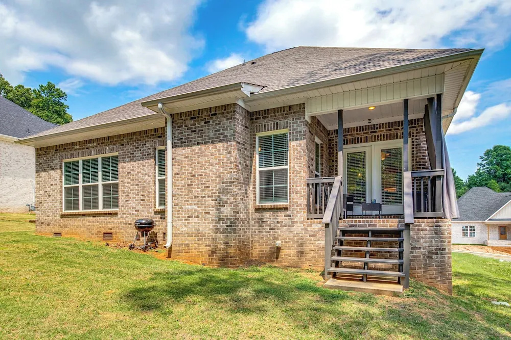 Huntsville Home Base w/ Yard + Patio!
