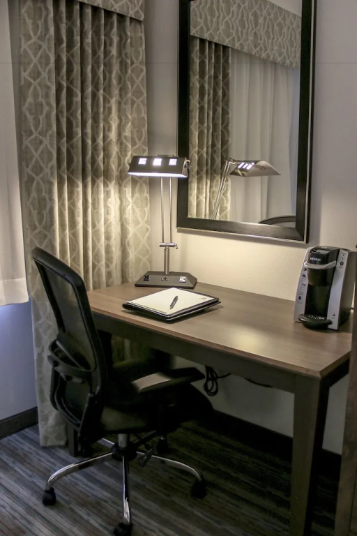 Holiday Inn & Suites Denver Tech Center-Centennial by IHG - Chambres