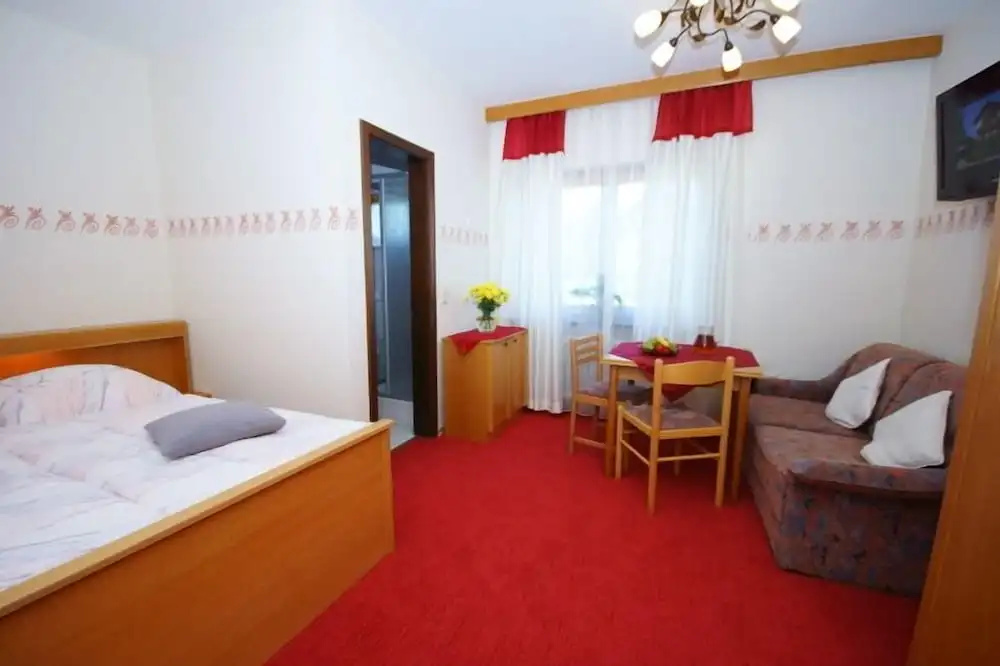 Landhotel Neuhof - Chambres