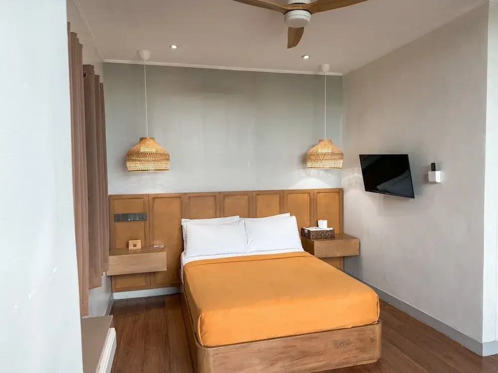 Premier room