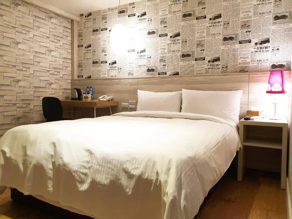 Economy Double room (full double bed)