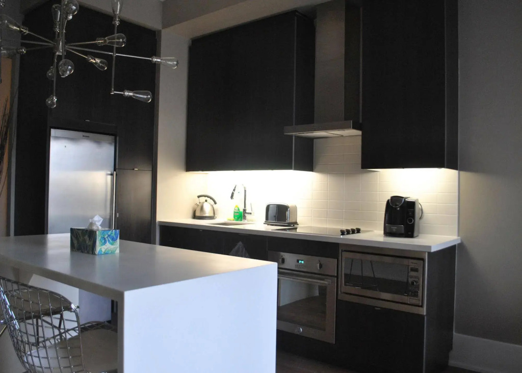 Livingsuites Toronto - Front & John - фото 13