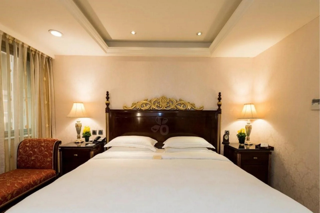 Royal Seasons Hotel Taipei Nanjing West - 3