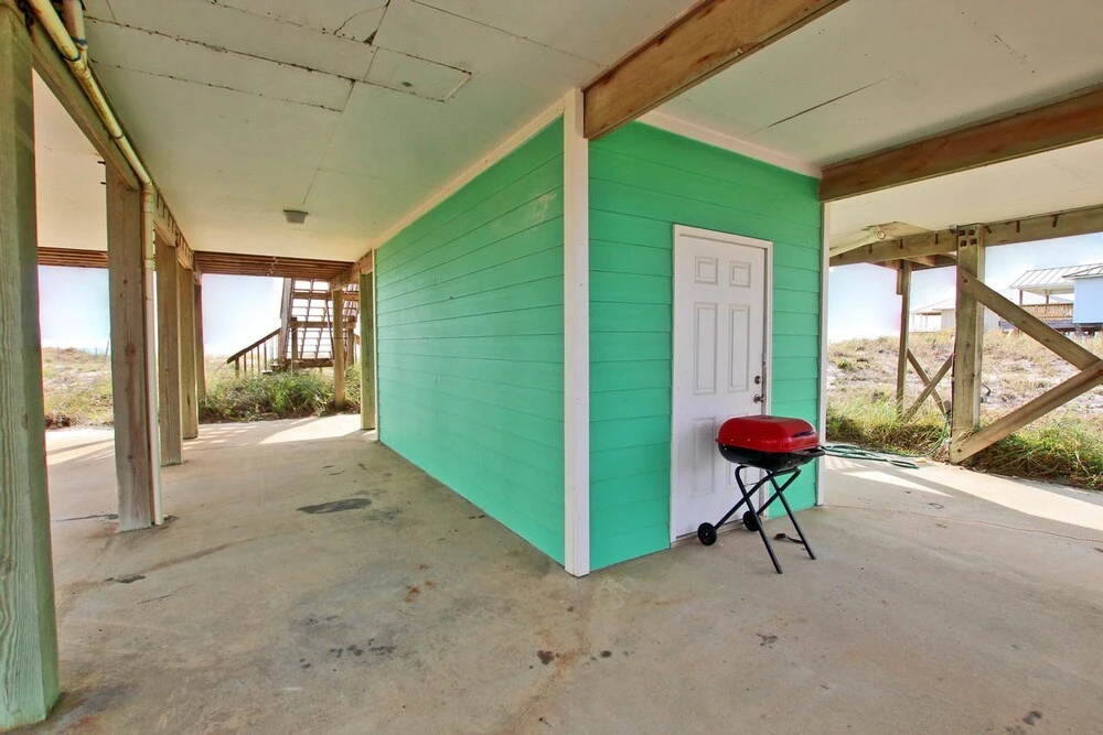 Cabana Beach House by Youngs Suncoast