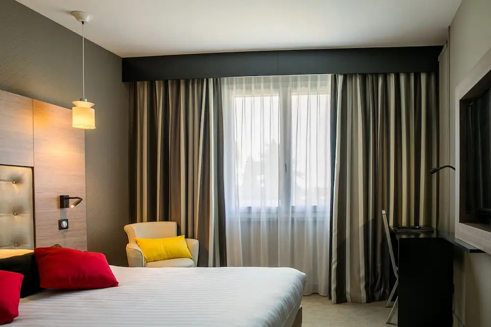 Logis Hotel Le Rabelais - Chambres