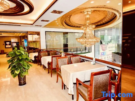 Food & Beverage