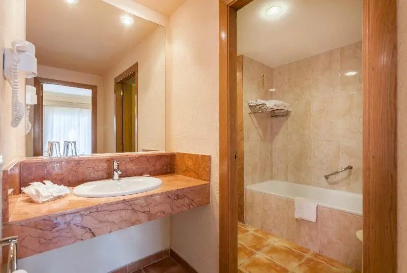 Zafiro Can Picafort - Chambres