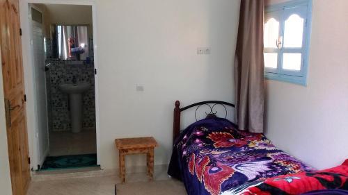 gallery_image_hidden_6