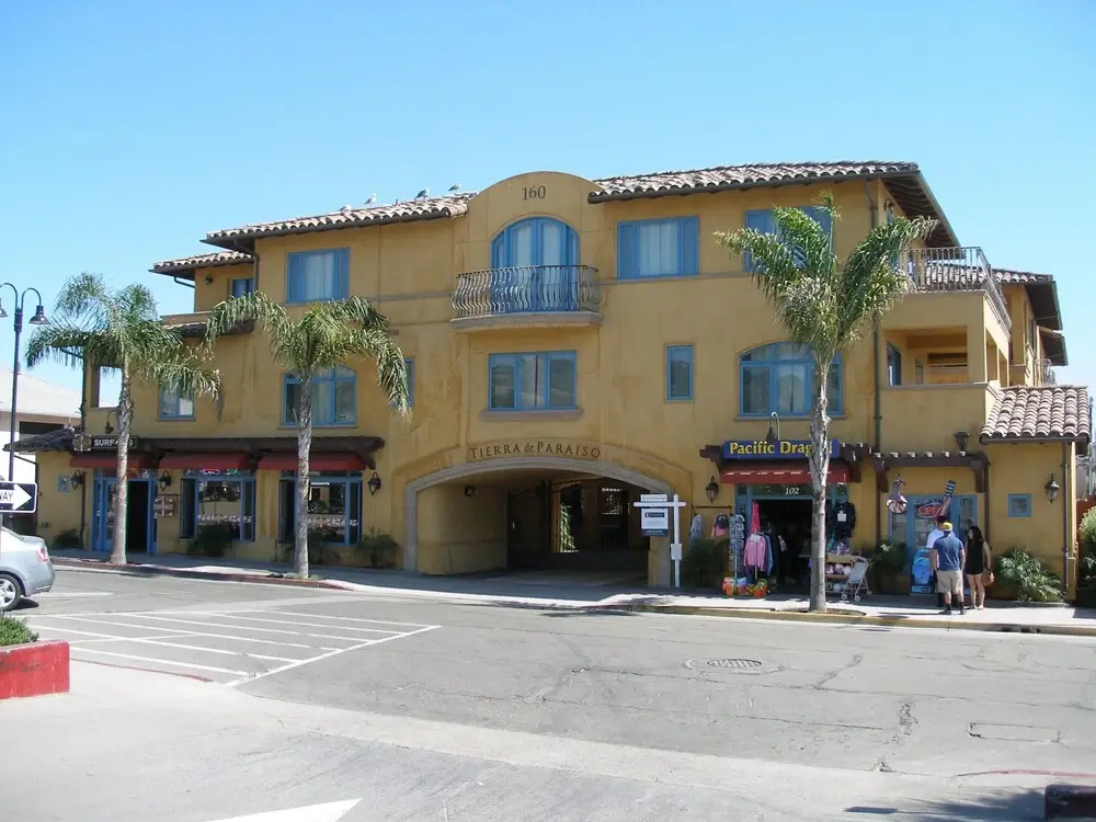 206 Tierra De Paraiso 3 Bedroom Condo by Redawning