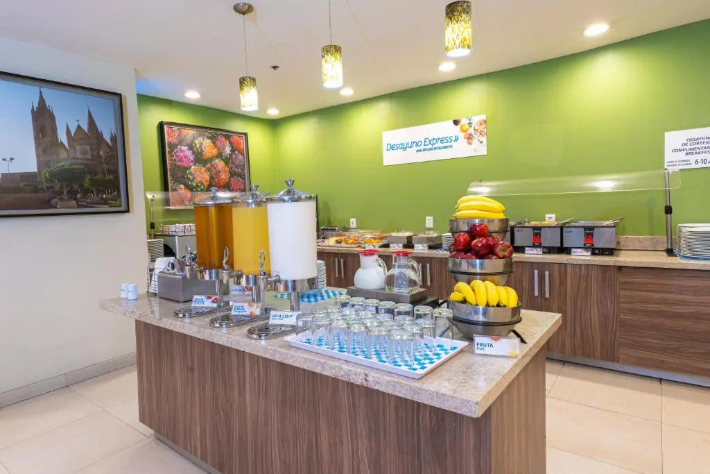 Holiday Inn Express Guadalajara Aeropuerto by IHG - Général