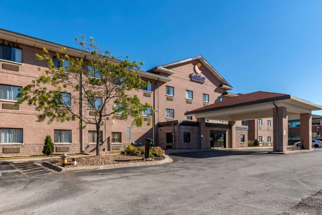 Comfort Inn & Suites Lees Summit - Kansas City