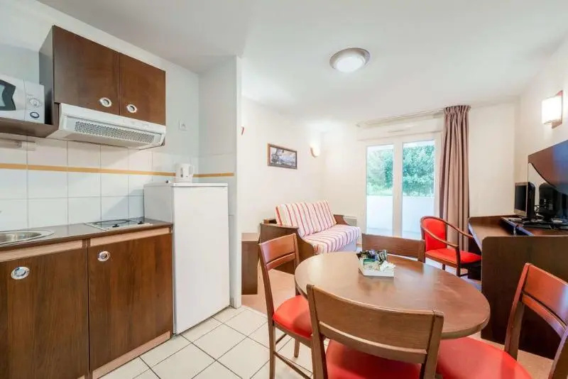 Comfort Suites Pau Idron - Chambres