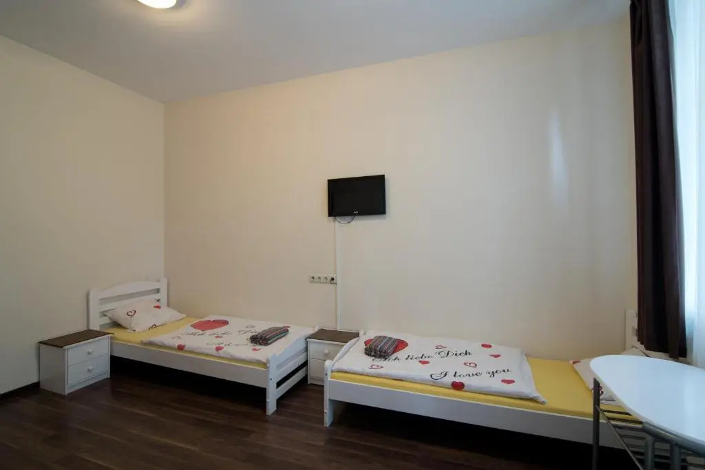 Happy Hotel - Chambres