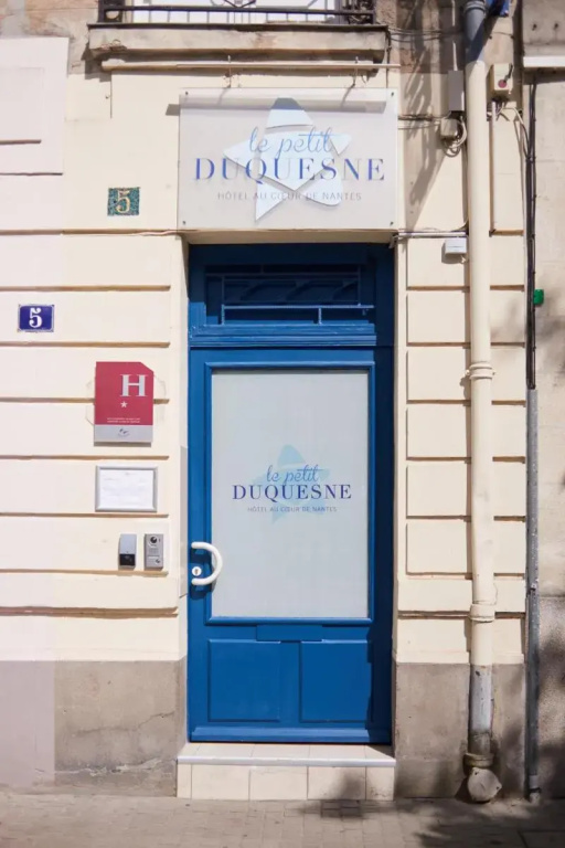 Hôtel Le Petit Duquesne