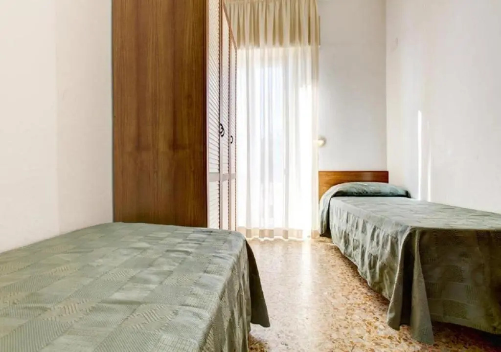 Economy Double room (twin beds)