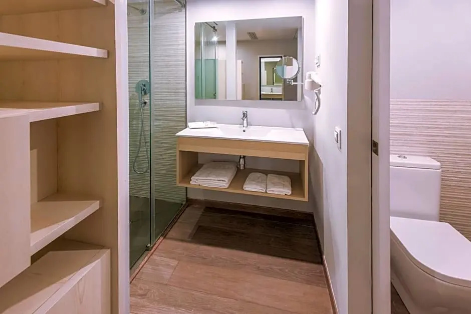 GHT Sa Riera Hotel - Chambres