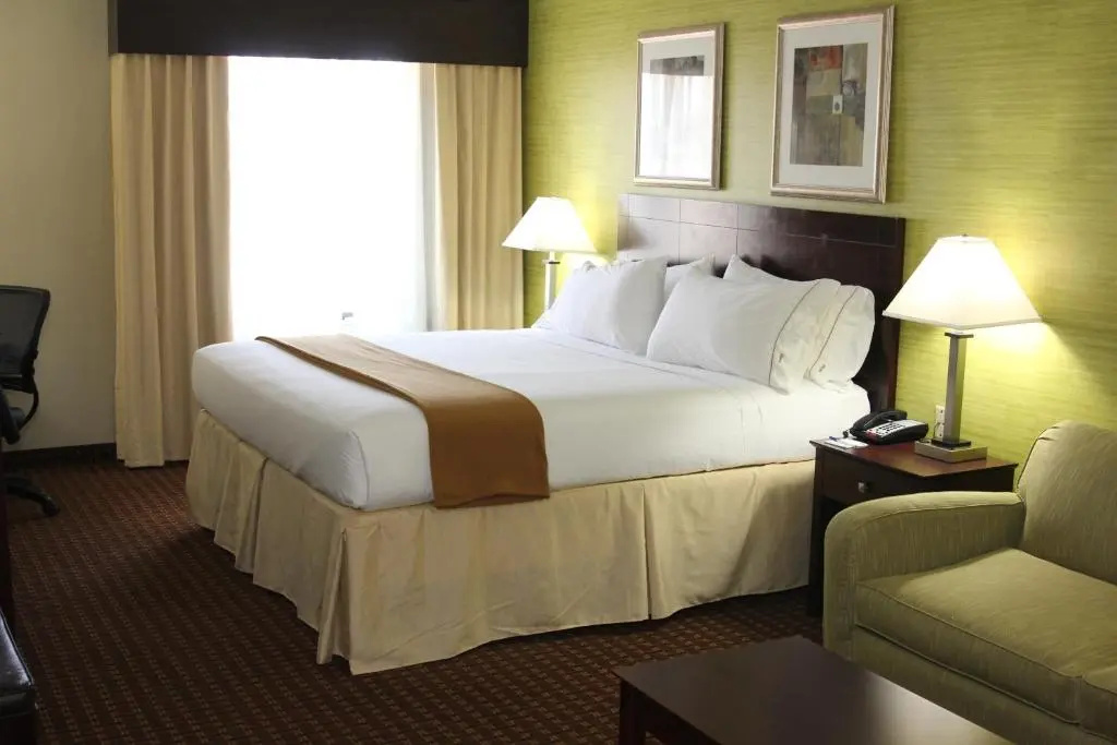 Holiday Inn Express and Suites Indianapolis W- Airport Area by IHG - Chambres