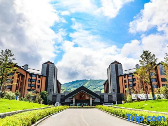 Lake Songhua Seibu Prince Hotel
