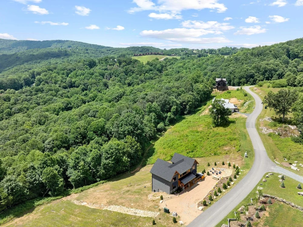 Mountain Time Lodge at Eagles Nest