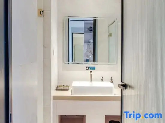 Двухместный номер Deluxe 2 отдельные кровати в Beijing Saga Hotel