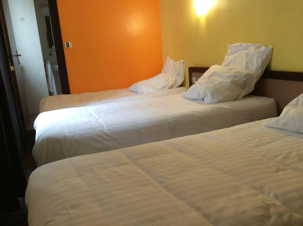 Voir la photo 3 — Hotel De La Place