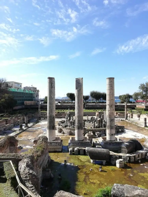 Via Merone 10 in Pozzuoli