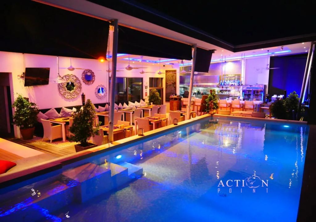 Pool