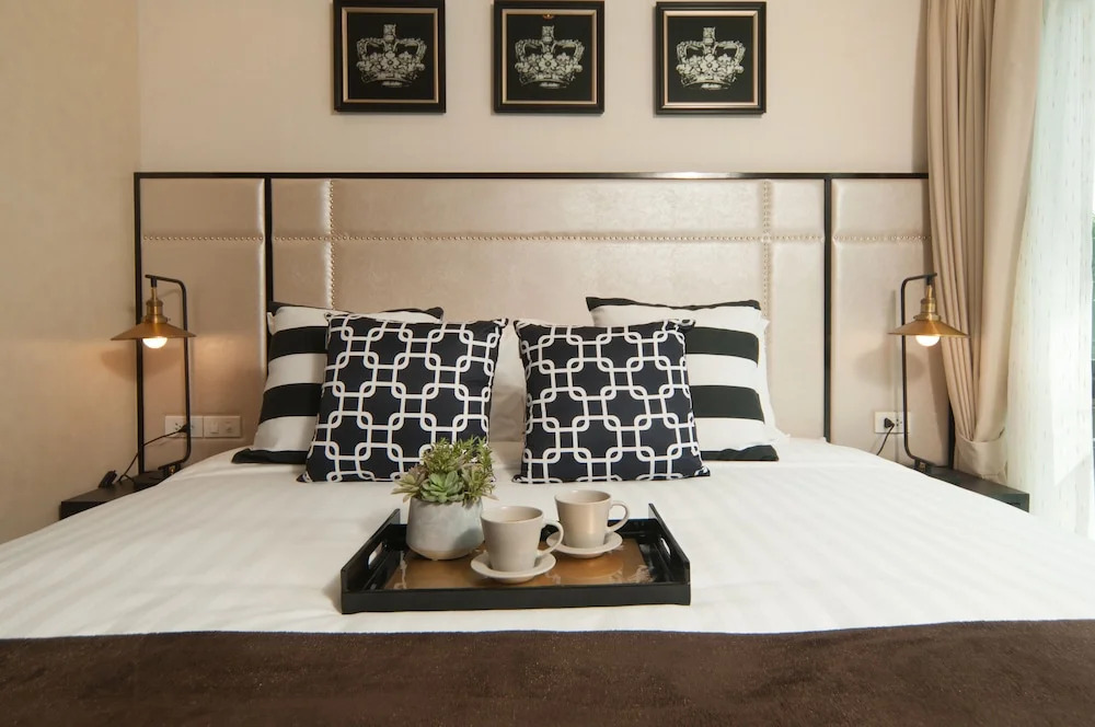 Люкс Comfort c 1 комнатой с балконом и с красивым видом из окна в The Title KR Beach Condotel Rawai Phuket